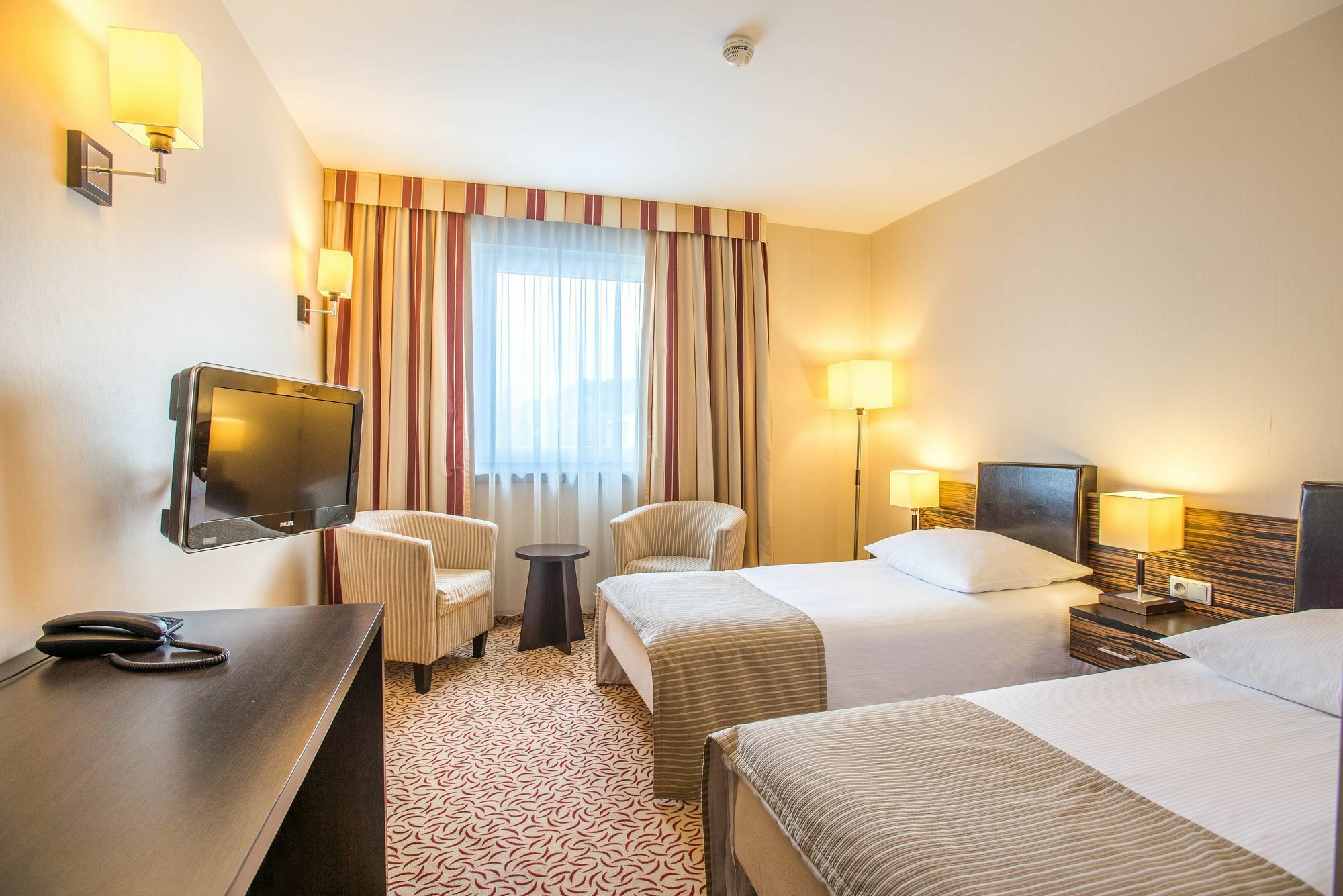 Qubus Hotel 키엘체 외부 사진